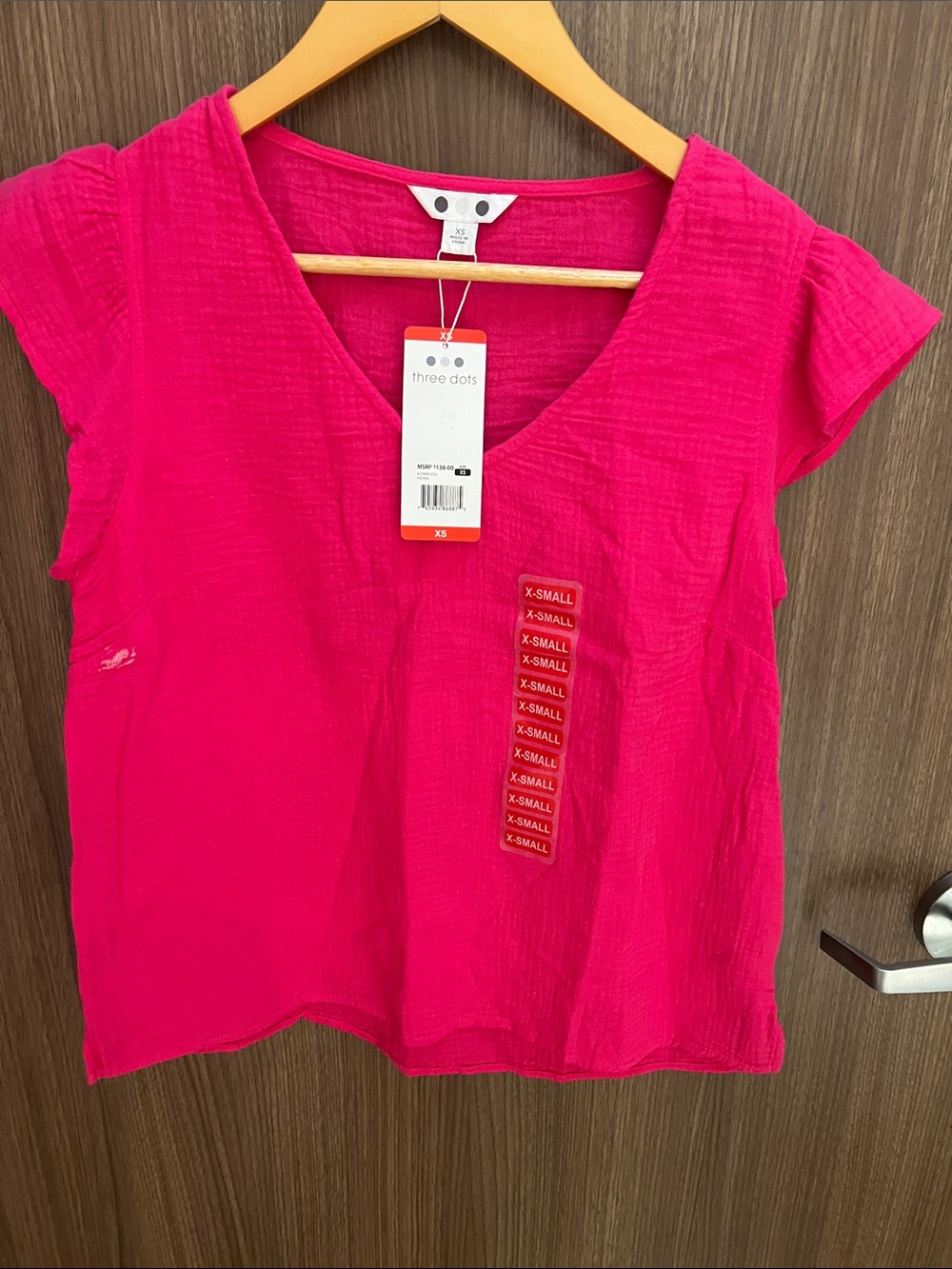 Three Dots Bright Pink gauze 100% cotton V-Neck Short Sleeve Top